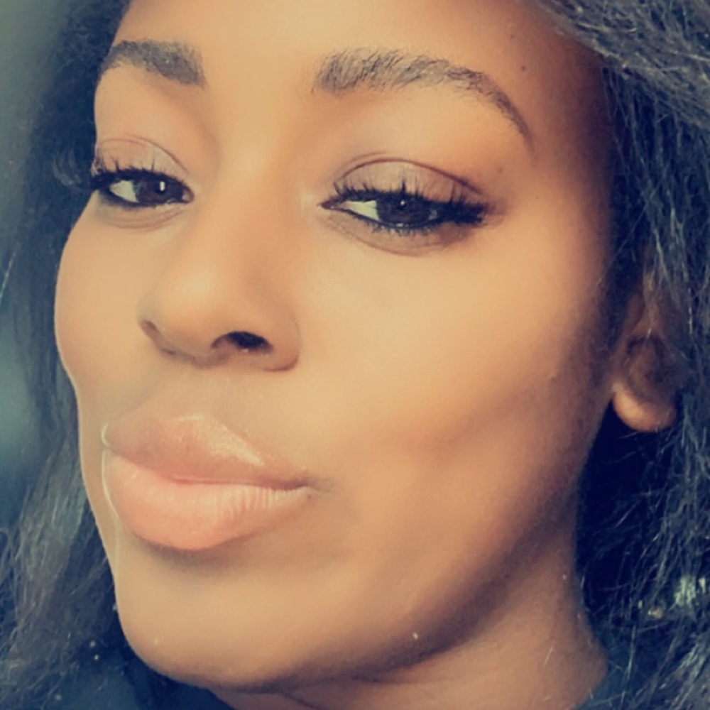 Meet your Posher, Cherie
